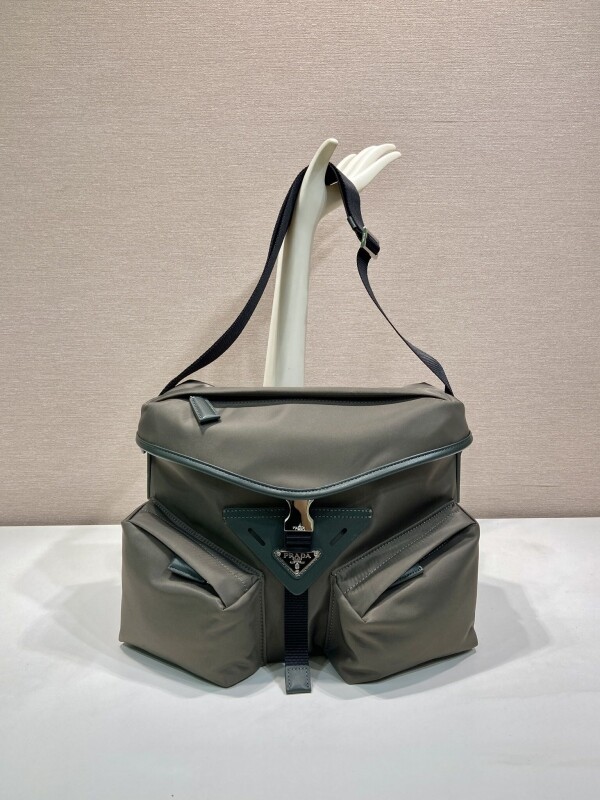 위핑,프라다 리나일론 숄더백 2VD062