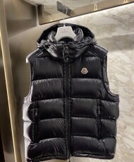 몽클레어 보르메스 패딩 조끼