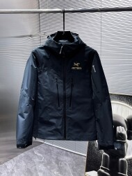 아크테릭스 ARC TERYX 클래식 자수 모던 시크 후드 커플 점퍼