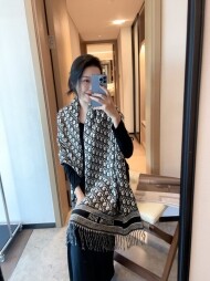 디올 신상 캐시미어 머플러 60*180cm