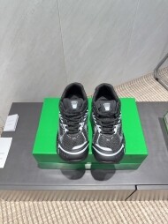 보테가 베네타 Bottega Veneta 신상 야상 트렌드 커플 운동화