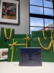 고야드 카몬도 2 클러치백 8049