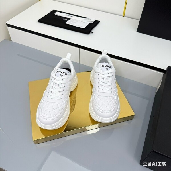 위핑,샤넬 CHANEL 캐주얼 패션 키높이 여성 운동화