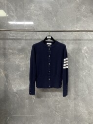 톰브라운 Thom Browne 클래식 심플 울 카디건