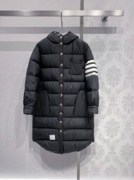 톰브라운 Thom Browne 오리지널 커플 다운 점퍼