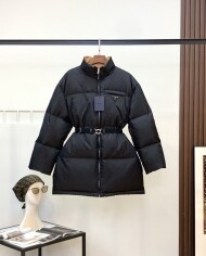 프라다 삼각로고 여성 패딩 점퍼 25034