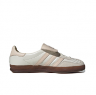 아디다스 오리지널스 가젤 인도어 오프 화이트 IG1896