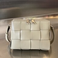 보테가베네타 카세트 크로스백 730027