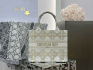 디올 북 토트백