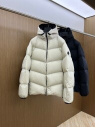 몽클레르 MONCLER 야상 심플 신상 남성 후드 다운 점퍼