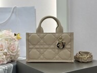 디올 토트백 미니