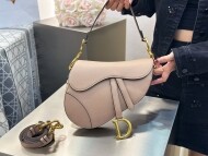 디올 새들백 미디움