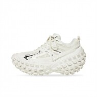 발렌시아가 디펜더 화이트 685613W2RAA9110