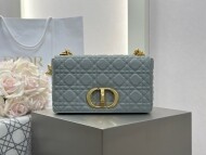 디올 카로 크로스백 미디엄