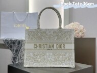 디올 북토트백 미디엄