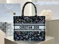디올 북토트백 미디엄