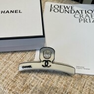 샤넬 신상 집게