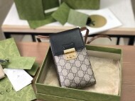 구찌 GG수프림 패드락 숄더백 미니 652683