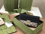 구찌 수프림 패들락 WOC 크로스백 658226