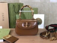 구찌 뱀부 1947 탑 핸들백 스몰 675797