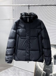몽클레르 MONCLER 클래식 모던 캐주얼 후드 패딩 코트