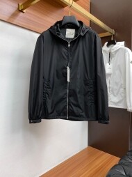 몽클레르 MONCLER 클래식 로고 캐주얼 후드 패딩 코트