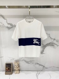 버버리 BURBERRY 클래식 스트라이프 프린트 펀칭 군마 패턴 반팔 티셔츠 남녀 공용