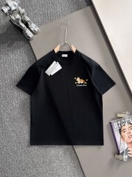 디올 DIOR 레터링 마필 자수 라운드 커플 반팔 티