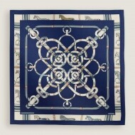 에르메스 Hermes 금질 말갈고리와 용마의 장식 중첩 인쇄판 숄 스카프 30% 누에고치 실크 70% 양모 135x135cm