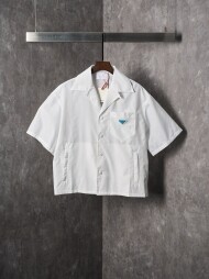 프라다 PRADA 나일론 삼각 로고 포켓 반팔 셔츠