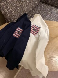 톰브라운 루즈핏 셔츠