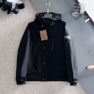 버버리 BURBERRY 클래식 삼각 로고 트렌드 재킷 코트