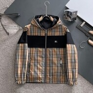 버버리 BURBERRY 클래식 삼각 로고 트렌드 재킷 코트