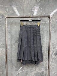 톰브라운 롱 스커트 치마