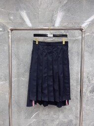 톰브라운 롱 스커트 치마