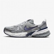 나이키 V2K 런 울프 그레이 HJ4497-002