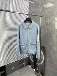 톰브라운 터틀넥 니트 가디건