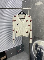 톰브라운 브이넥 니트 가디건