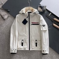 프라다 PRADA 클래식 로고 디자인 캐주얼 후드 재킷 코트