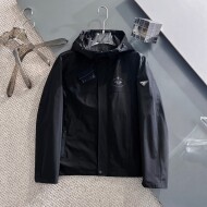 프라다 PRADA 클래식 로고 디자인 캐주얼 후드 재킷 코트