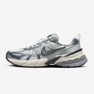 나이키 V2K 런 울프 그레이 FD0736-003