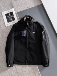 프라다 PRADA 클래식 로고 디자인 캐주얼 후드 재킷 코트