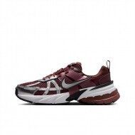 나이키 V2K 런 버건디 실버 FD0736-601