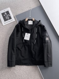 몽클레르 MONCLER 클래식 로고 디자인 캐주얼 후드 재킷 코트