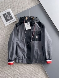 몽클레르 MONCLER 클래식 로고 디자인 캐주얼 후드 재킷 코트