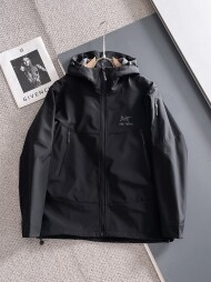 몽클레르 MONCLER 클래식 로고 디자인 캐주얼 후드 재킷 코트