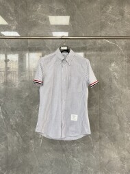 톰브라운 스트라이프 반팔 셔츠