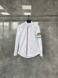 톰브라운 집업 셔츠