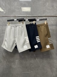 톰브라운 스트라이프 면 반바지