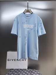 지방시 Givenchy 찢어진 영문 프린트 패션 남녀 반팔 티